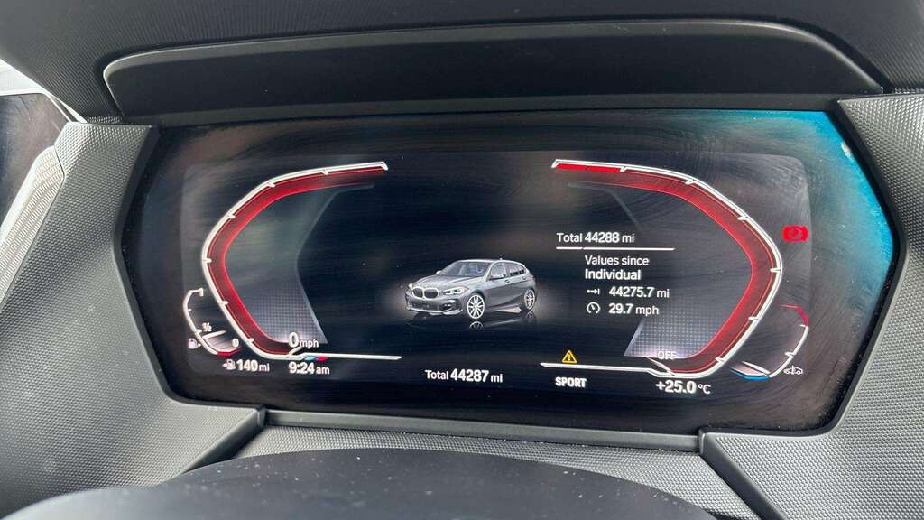 BMW 1 Series 1.5 118I Se Lcp Black #9