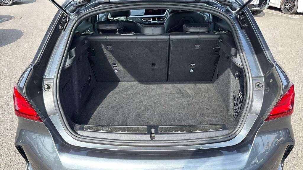 BMW 1 Series 1.5 118I Se Lcp Black #13