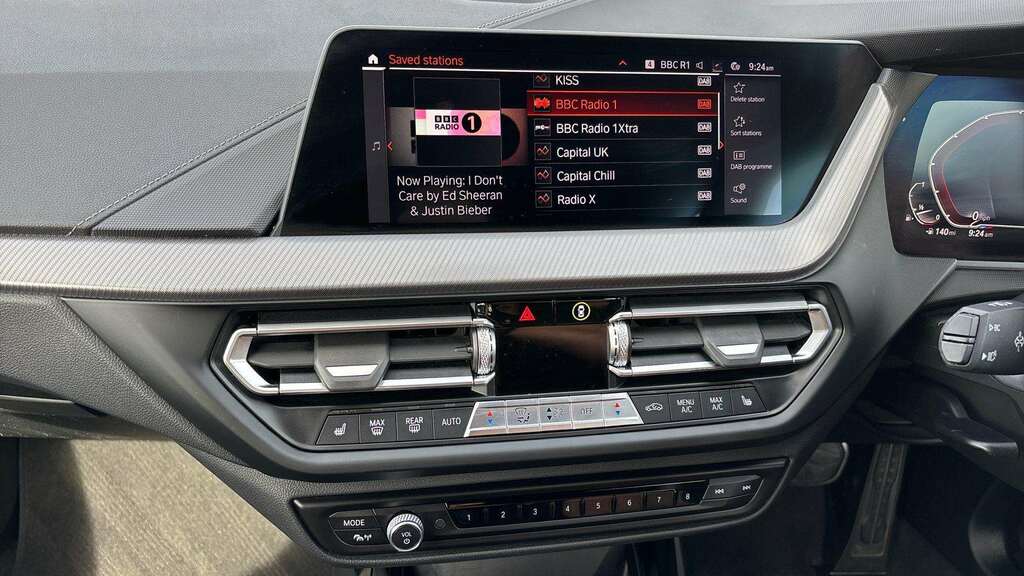 BMW 1 Series 1.5 118I Se Lcp Black #8