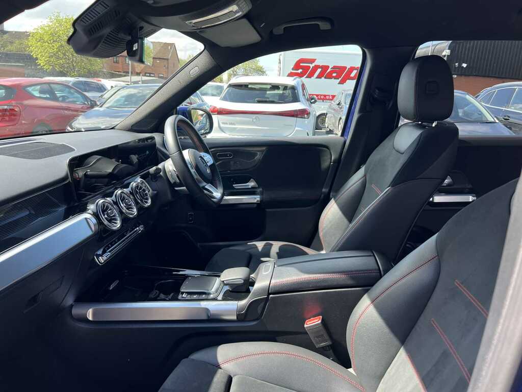 Mercedes-Benz GLB Class Glb 1.3 Glb 200 Amg Line 161 Bhp 1 Owner From N Black #20