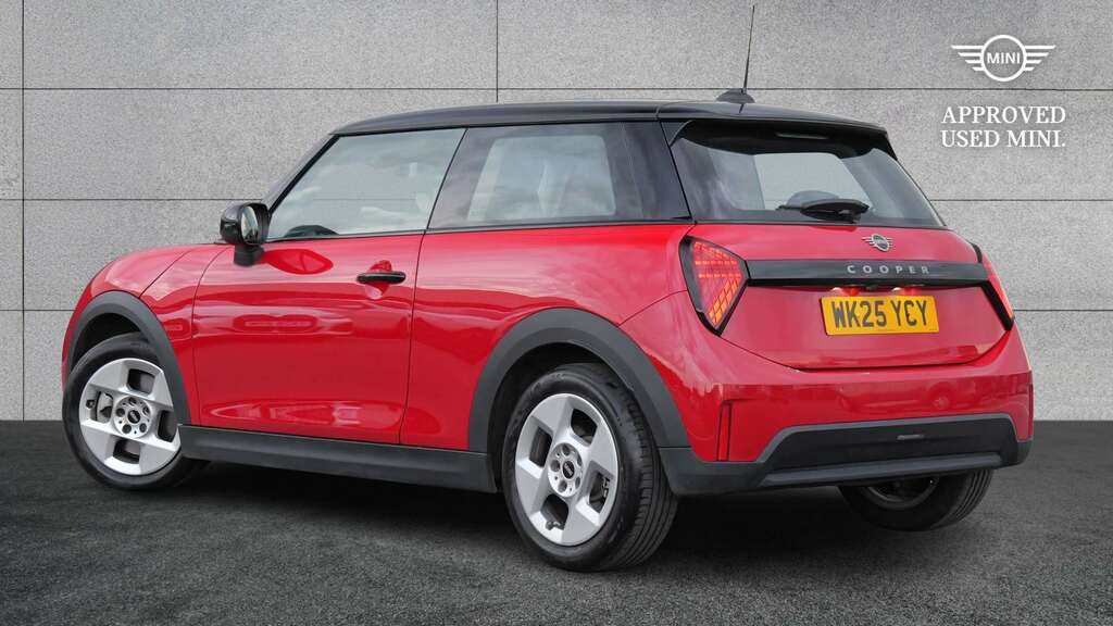 Mini Hatch 1.5 C Classic Level 1 2025 Red #2