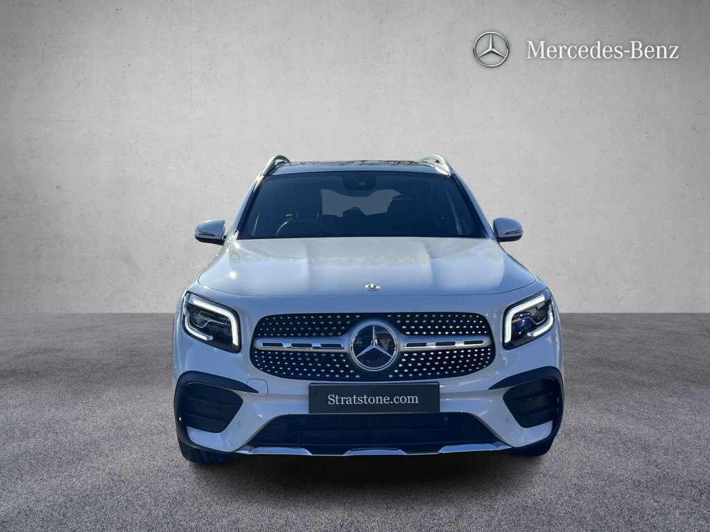 Mercedes-Benz GLB Class 220D 4Matic Amg Line Prem Plus 8G-tronic 2022 White #2