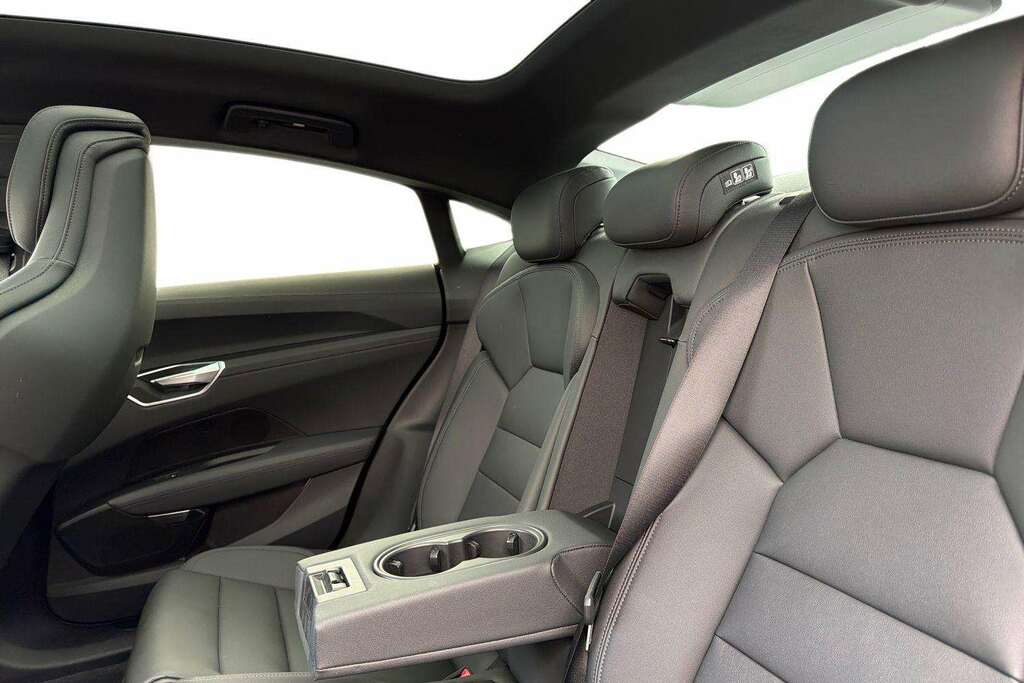 Audi E Tron GT Gt 93.4Kwh Saloon Quattro 476 P Black #17