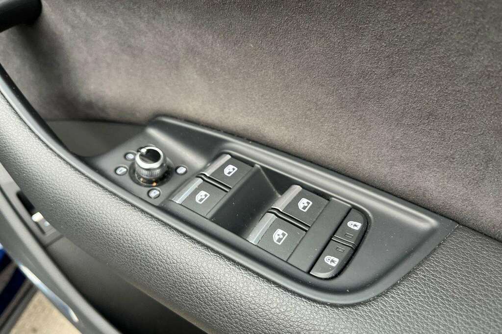 Audi Q7 3.0 Tdi V6 45 S Line Suv Tiptronic Quat Black #13