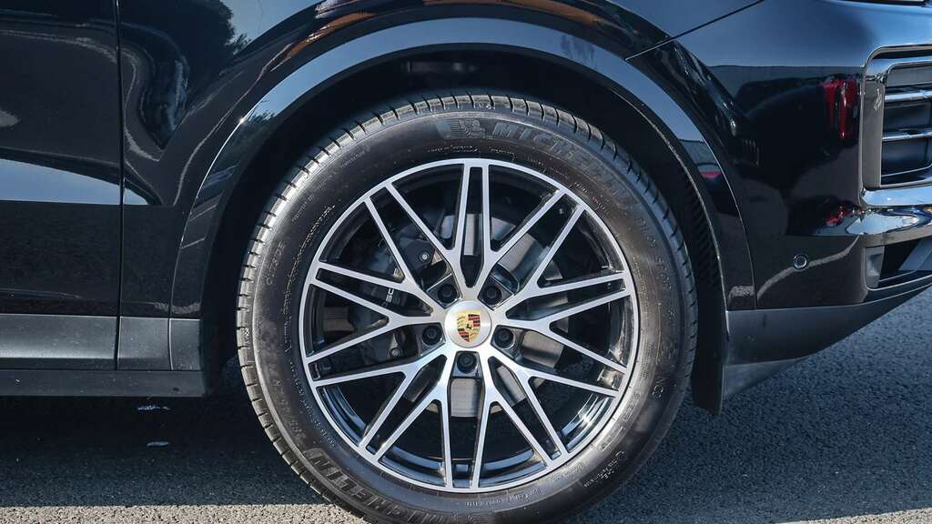 Porsche Cayenne V6 2024 Black #6