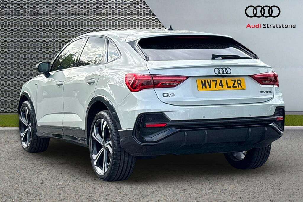 Audi Q3 35 Tfsi Black Edition S Tronic 20 Alloy 202 Silver #2