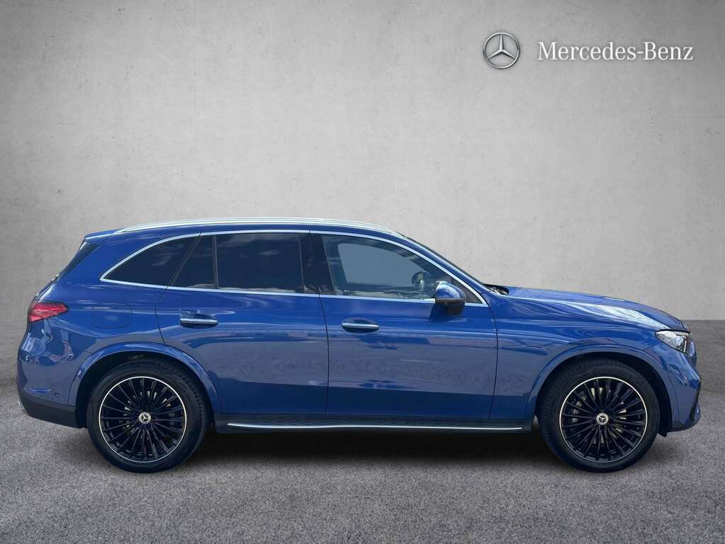 Mercedes-Benz GLC Class 300D 4Matic Amg Line Premium 9G-tronic 2023 Blue #3