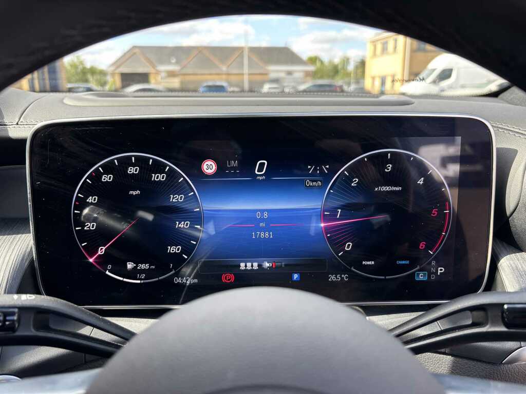 Mercedes-Benz GLC Class 220D 4Matic Amg Line Premium 9G-tronic Grey #18