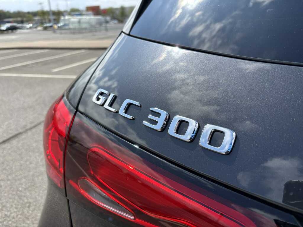 Mercedes-Benz GLC Class Glc 300De 4Matic Urban Edition 9G-tronic Grey #26
