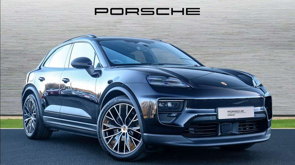 Porsche Macan 4 2026 Black