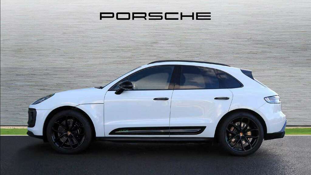 Porsche Macan Gts S-a 2026 White #6