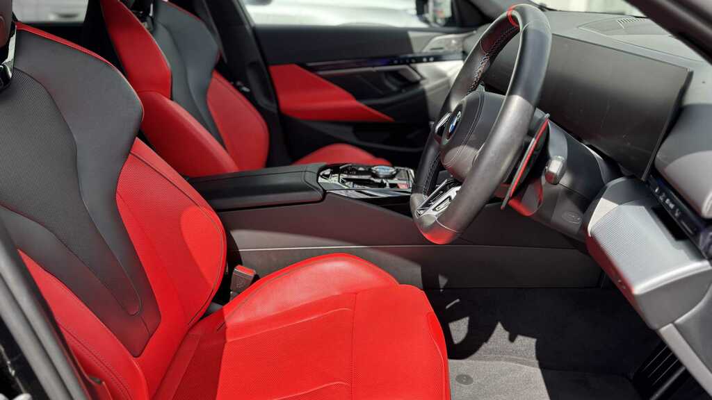 BMW M5 Dct 2024 Black #4