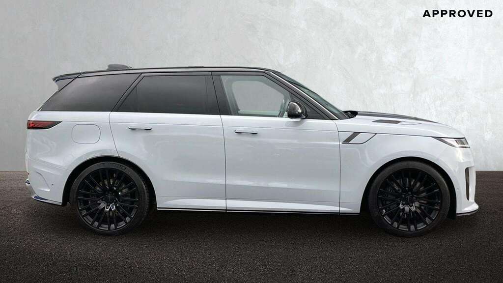 Land Rover Range Rover Sport 4.4 P635 V8 Sv Carbon 2026  #5