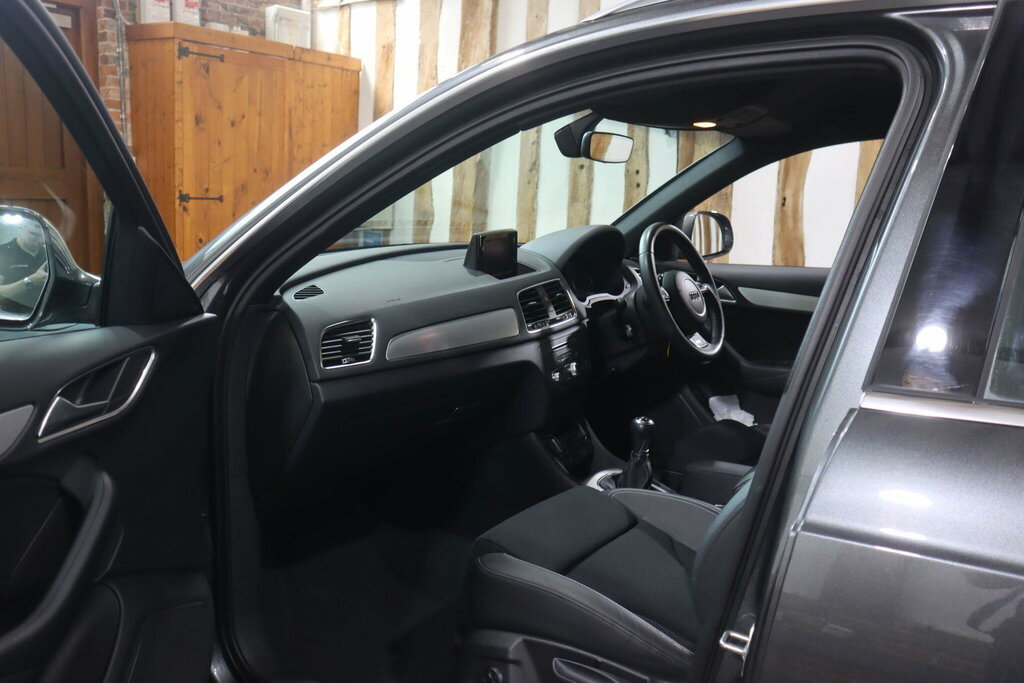 Audi Q3 2.0 Tdi Black Edition Suv S Tronic Quat Blue #23