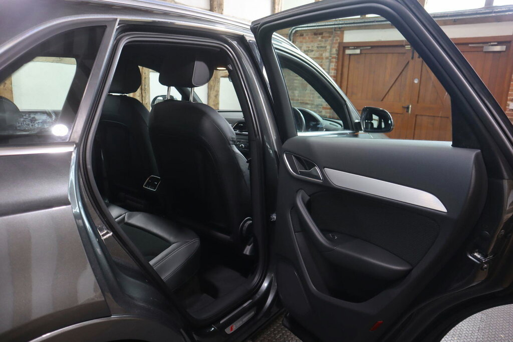 Audi Q3 2.0 Tdi Black Edition Suv S Tronic Quat Blue #35