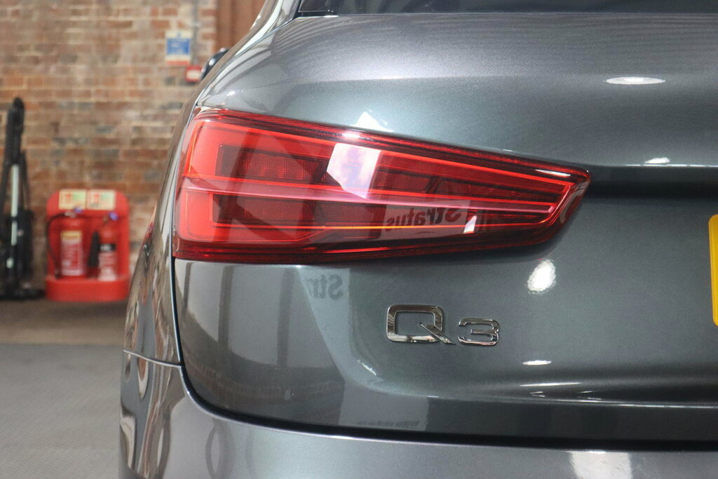Audi Q3 2.0 Tdi Black Edition Suv S Tronic Quat Blue #82