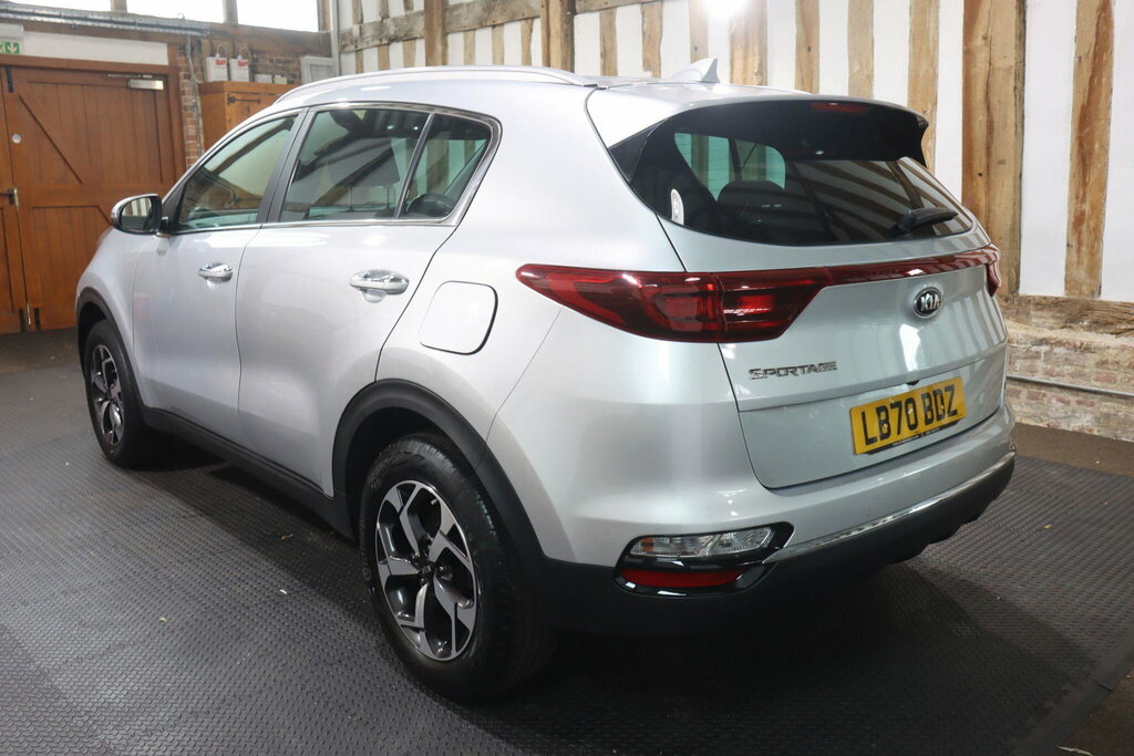 Kia Sportage 1.6 Gdi 2 Euro 6 S S Silver #4