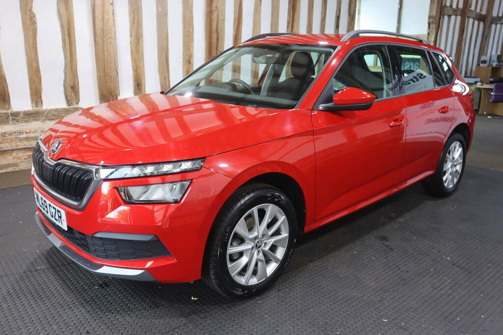 Skoda Kamiq 1.5 Tsi Act Se Dsg Euro 6 S S Red #3