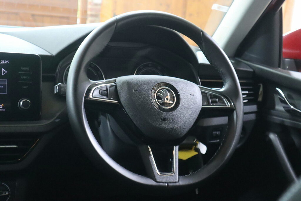 Skoda Kamiq 1.0 Tsi Se Black #42