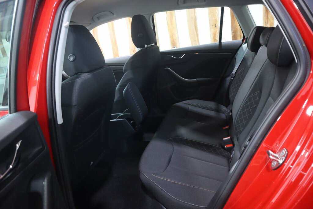 Skoda Kamiq 1.0 Tsi Se Black #36