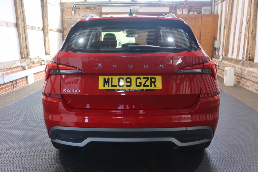 Skoda Kamiq 1.5 Tsi Act Se Dsg Euro 6 S S Red #5