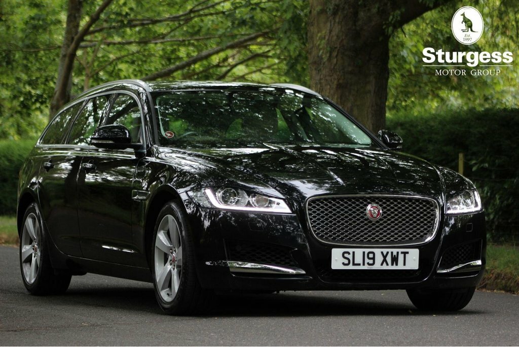 Jaguar XF 2L Portfolio Black #3