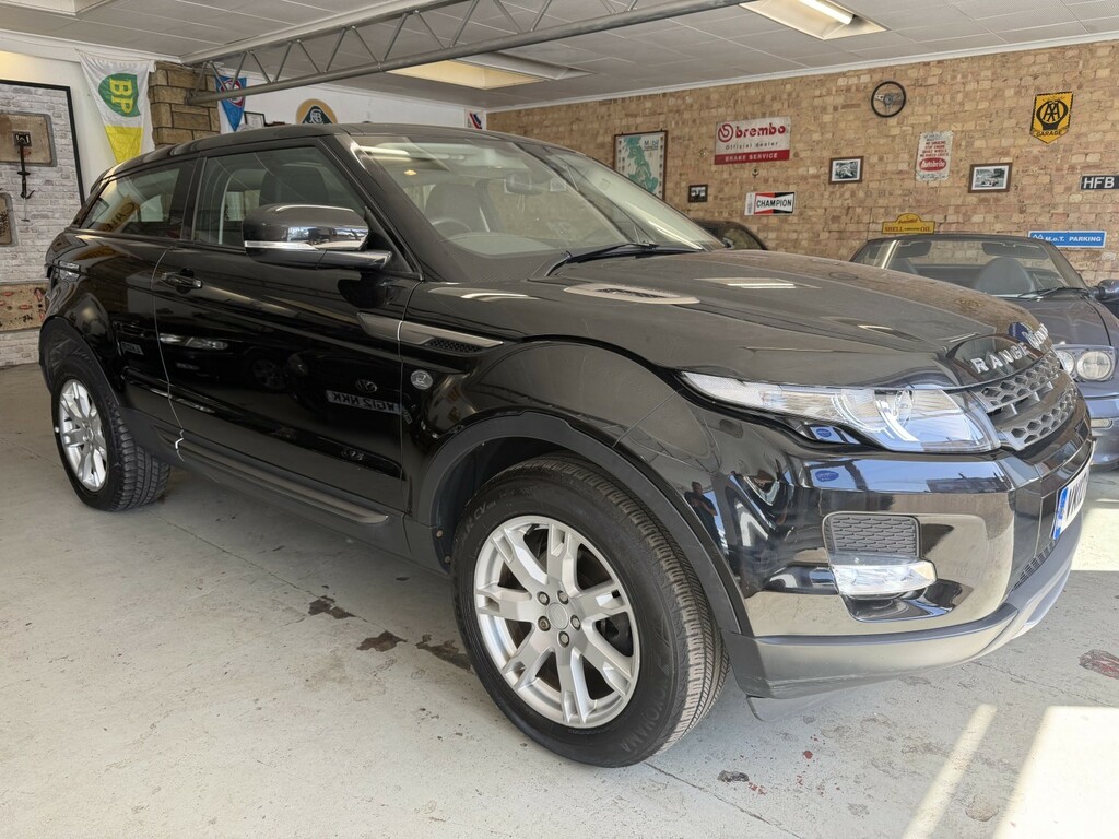 Land Rover Range Rover Evoque 2.2 Td4 Pure Black #3