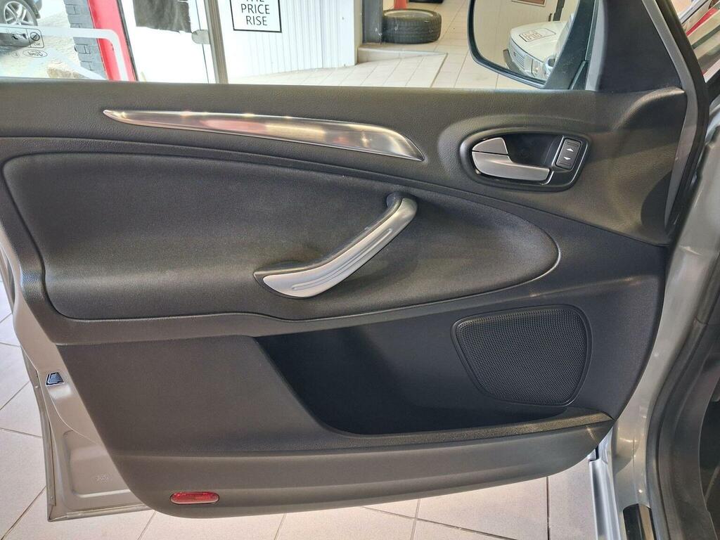 Ford Galaxy 2.0 Tdci Zetec Euro 5 Mpv Silver #27