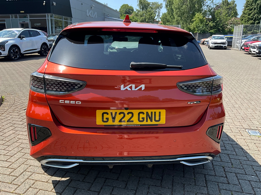 Kia Ceed 1.5 T Gdi Gt Line Hatchback GV22GNU  #5