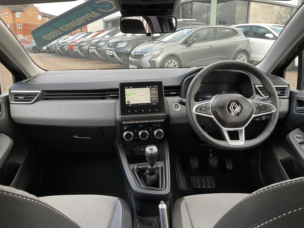 Renault Clio 1.0 Tce Evolution Hatchback  #2