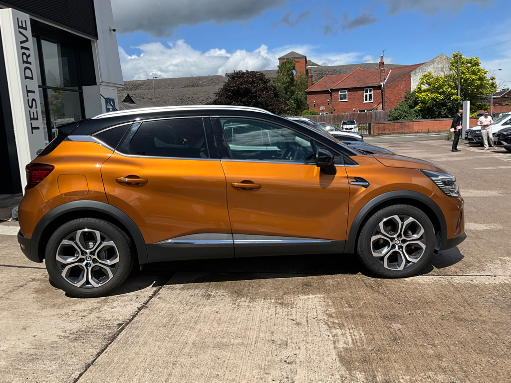Renault Captur 1.3 Tce Se Edition Suv  #4