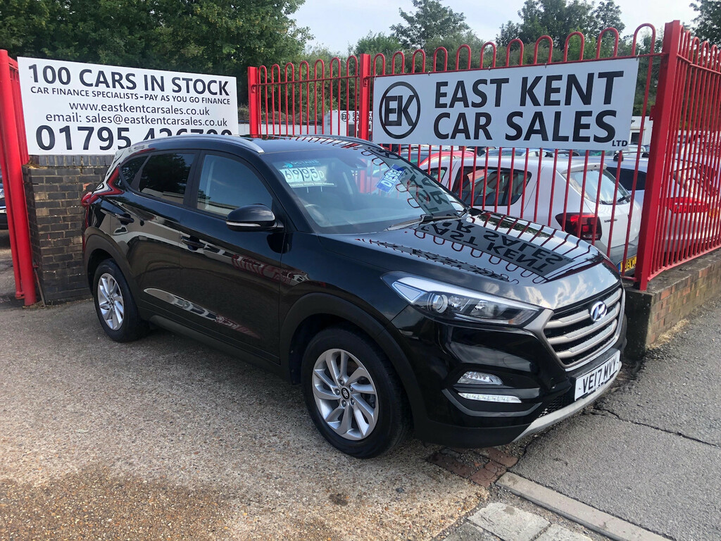 Hyundai Tucson 1.7 Crdi Blue Drive Se Nav Suv E Black #4