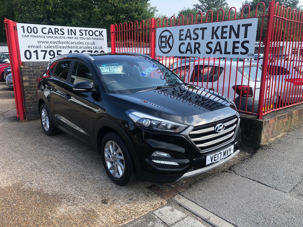 Hyundai Tucson 1.7 Crdi Blue Drive Se Nav Suv E Black