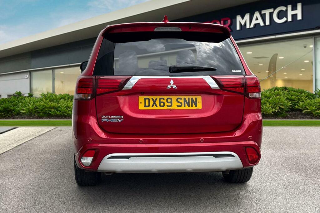 Mitsubishi Outlander 2.4H Twinmotor 13.8Kwh Exceed Safety Cvt 4Wd Euro Red #4