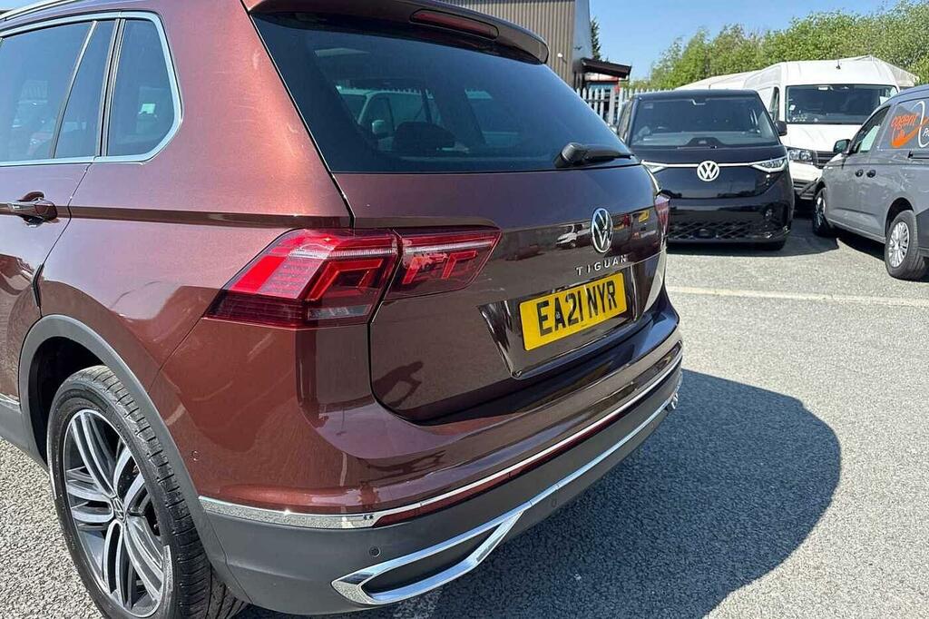 Volkswagen Tiguan R Blue #15