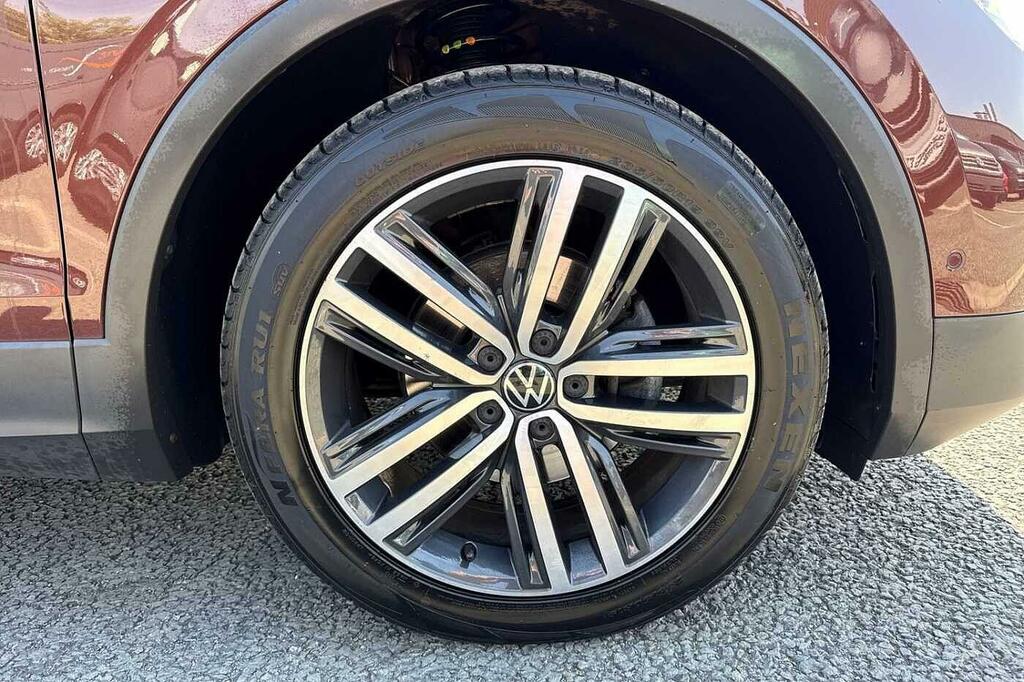 Volkswagen Tiguan 2.0 Tdi Elegance Dsg Brown #5