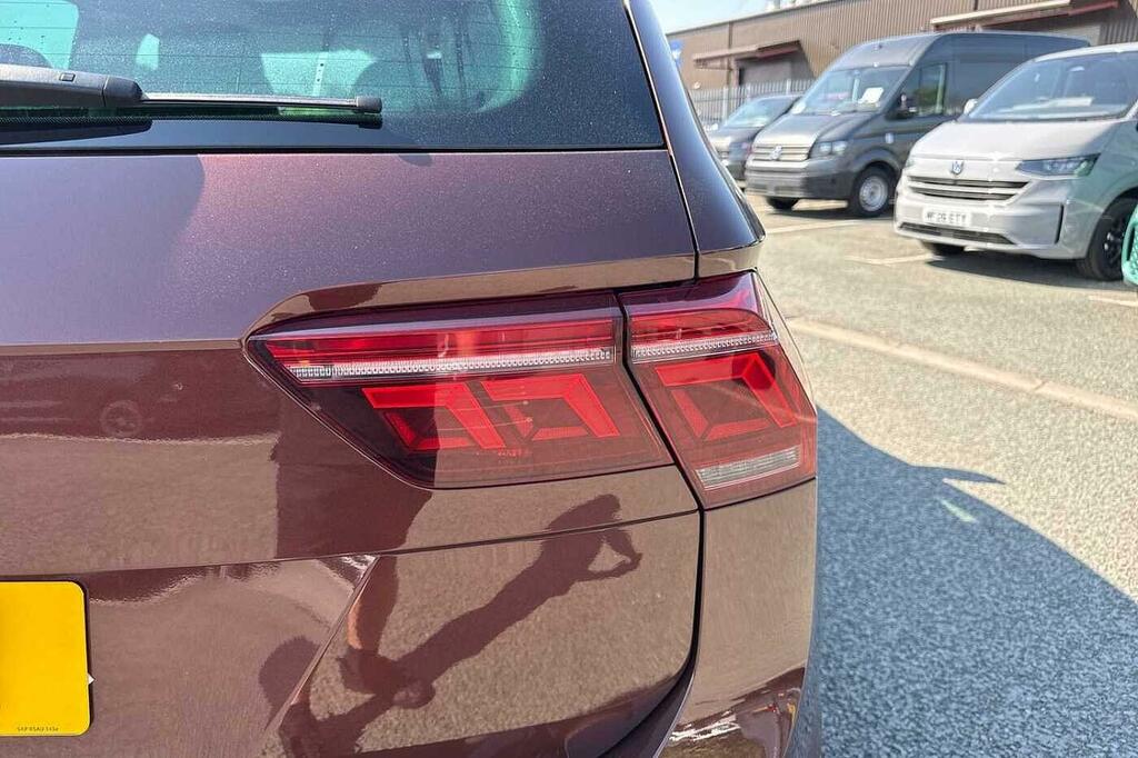 Volkswagen Tiguan R Blue #25
