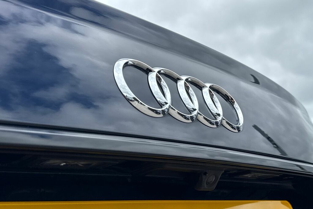 Audi A6 Saloon 2.0 Tdi 40 Black Edition Saloon S Troni Grey #27