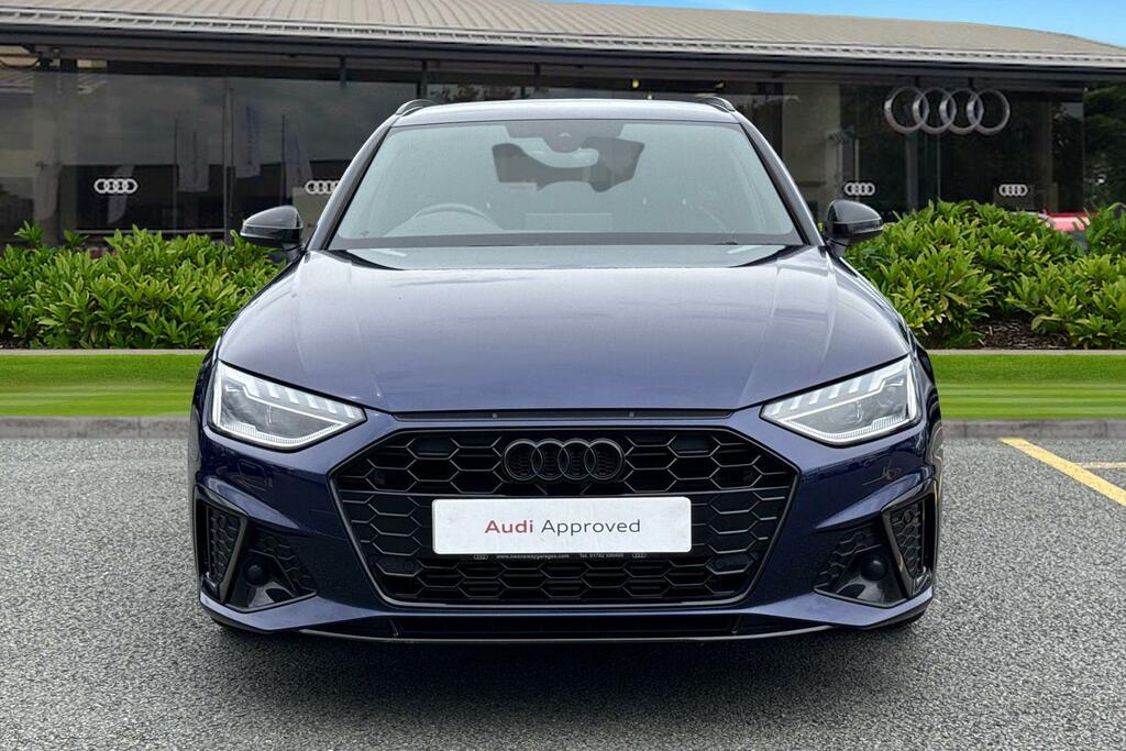 Audi A4 Avant Avant Black Edition 35 Tfsi 150 Ps S Tronic Blue #5