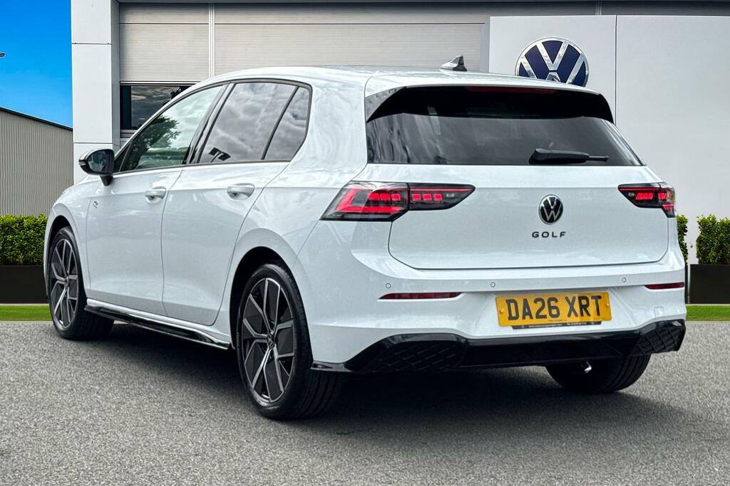 Volkswagen Golf 1.5 Tsi 150 Black Edition DA26XRT White #2