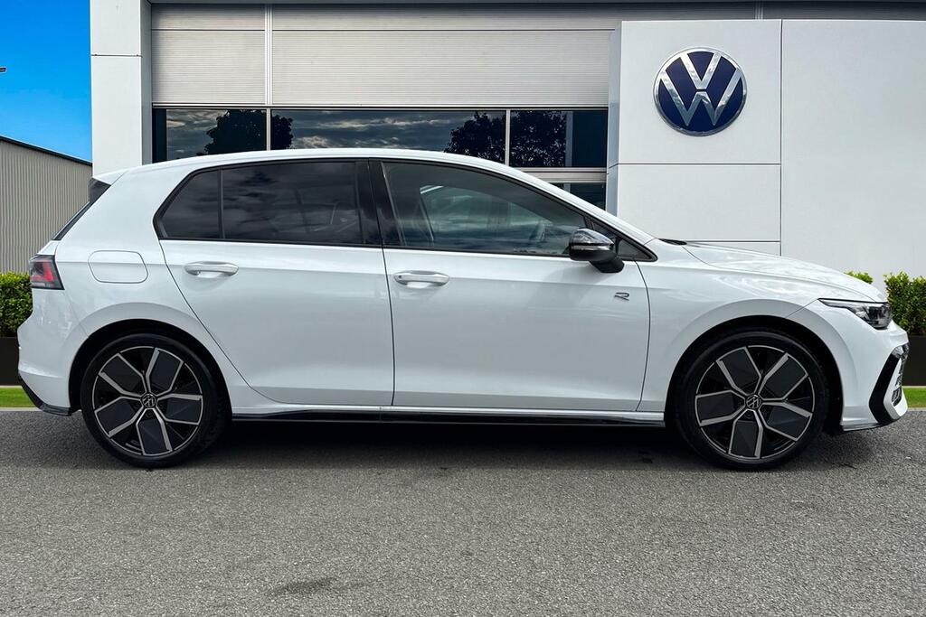 Volkswagen Golf 1.5 Tsi 150 Black Edition DA26XRT White #3