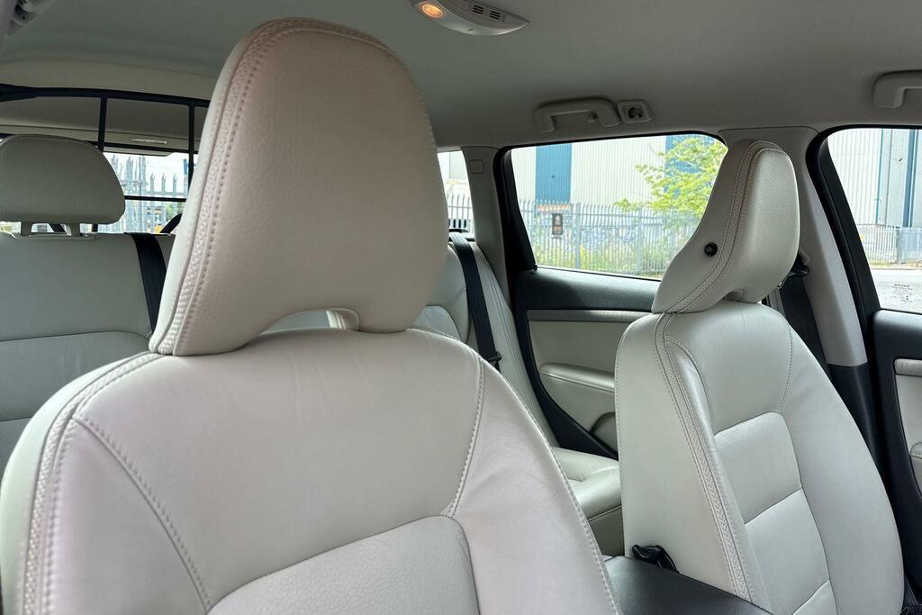 Volvo XC70 D4 Awd Se Nav Winter Pack, Heated Seats, Cruise C #20