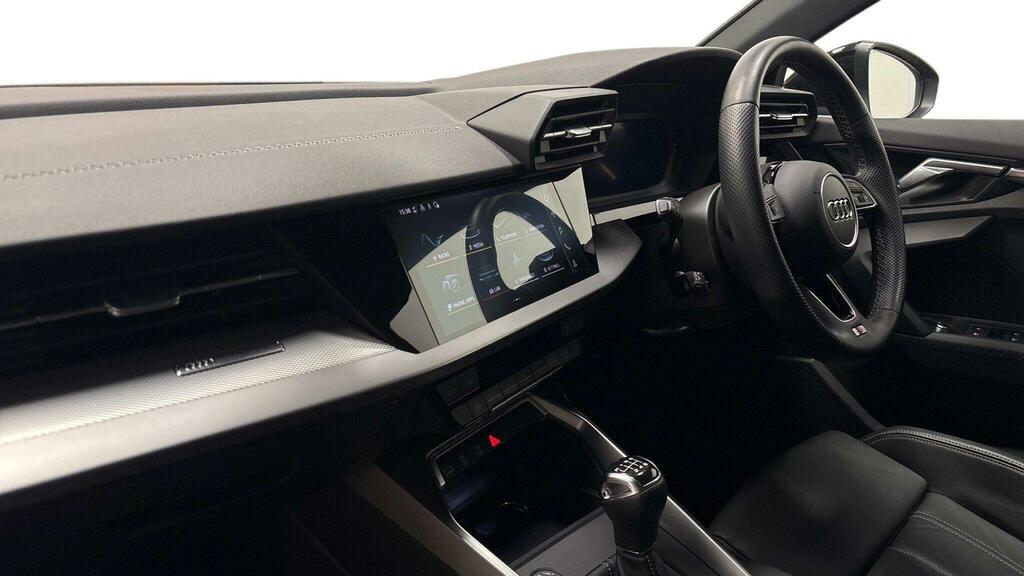 Audi A3 S Line 35 Tfsi 150 Ps 6-Speed Black #4