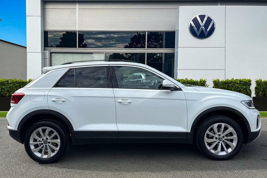 Volkswagen T-Roc 1.5 Tsi Match Dsg Keyless Access, Rear View White #3