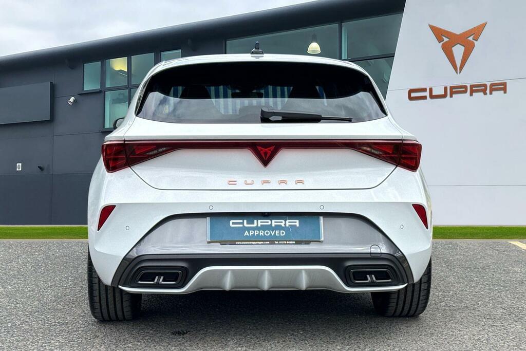 Cupra Leon 1.5 Etsi V2 Estate Hybrid Dsg Euro 6 S Black #4