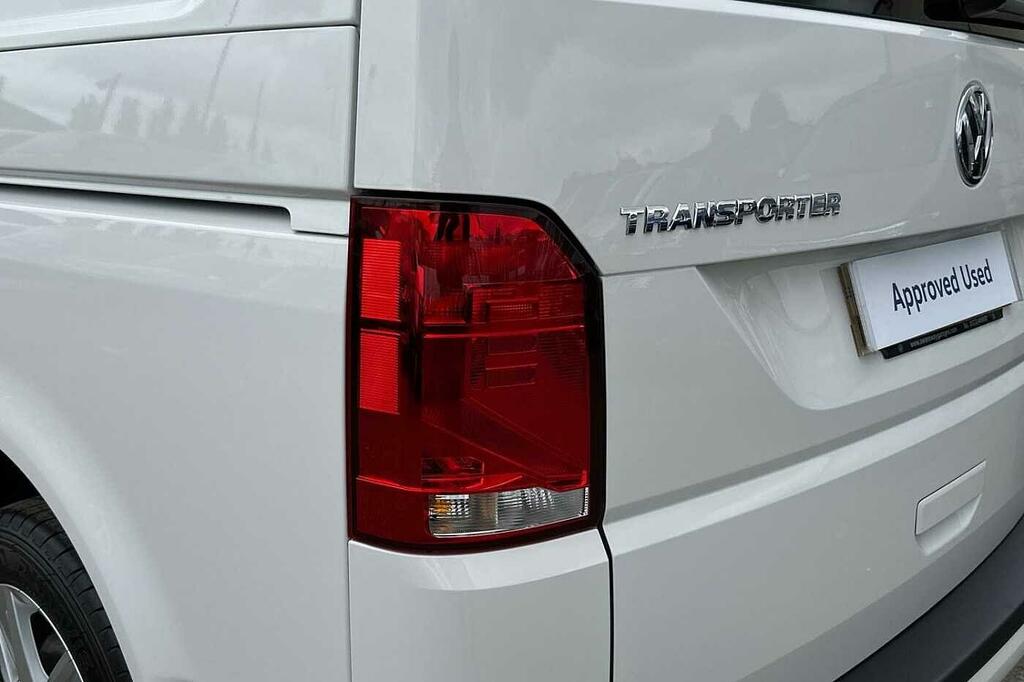 Volkswagen Transporter Lwb 2.0 Tdi 150 Highlin White #15