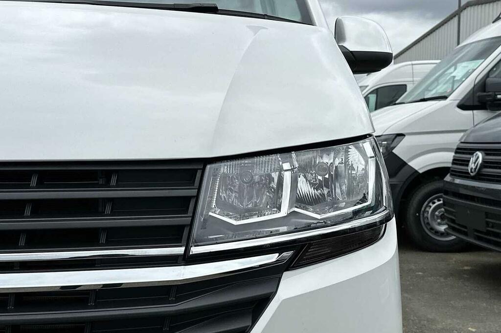 Volkswagen Transporter Lwb 2.0 Tdi 150 Highlin White #24