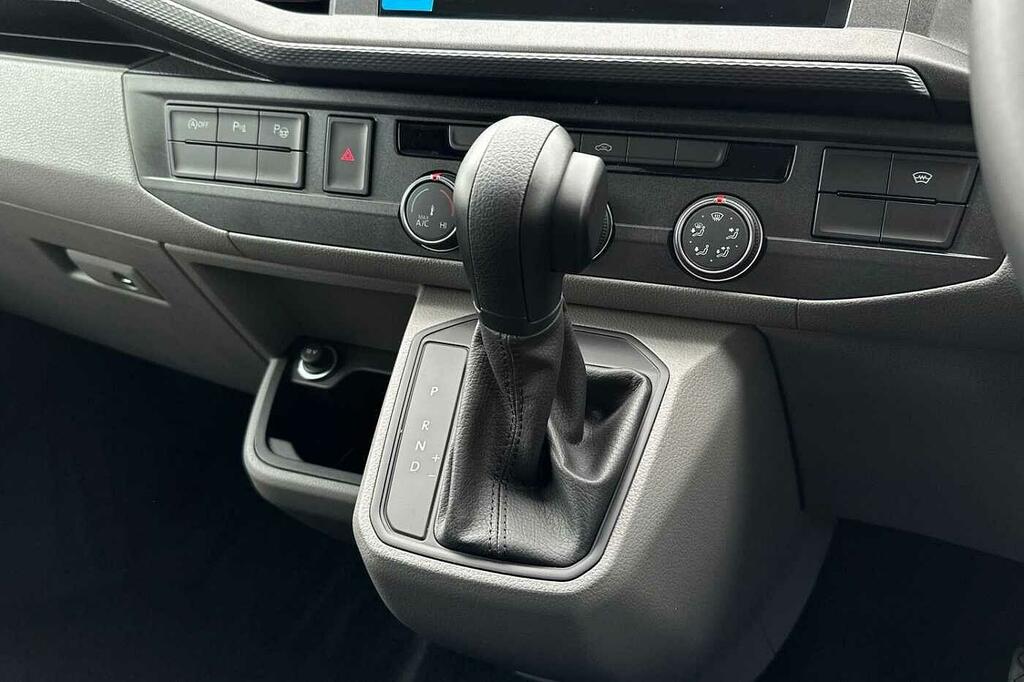 Volkswagen Transporter Lwb 2.0 Tdi 150 Highlin White #19