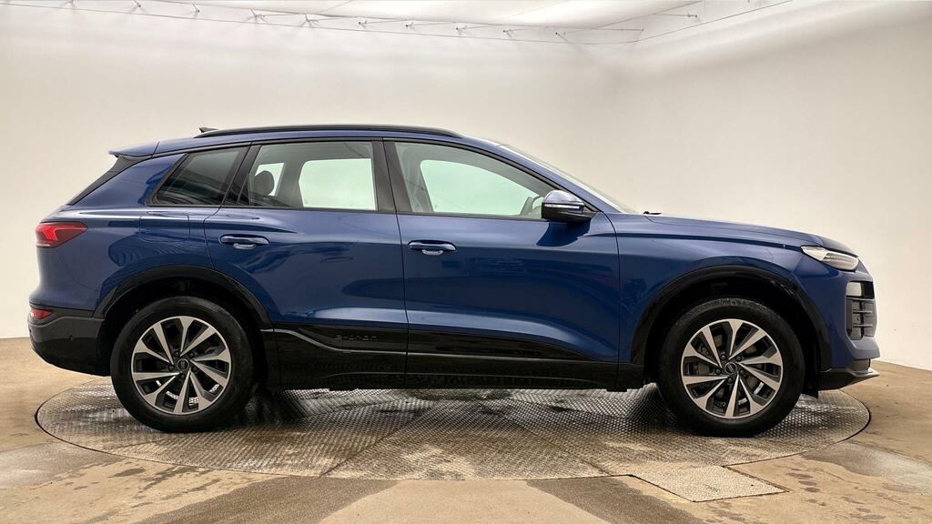 Audi Q6 E-Tron Q6 Suv Sport E-tron Performance 225,00 Kw Blue #3