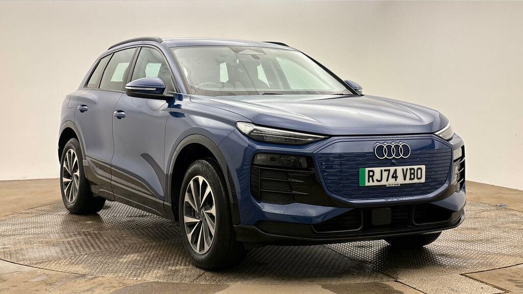 Audi Q6 E-Tron Q6 Suv Sport E-tron Performance 225,00 Kw Blue